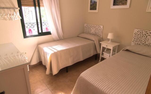 APARTAMENTO 1º LINEA DE PLAYA ZAHARA DE LOS ATUNES