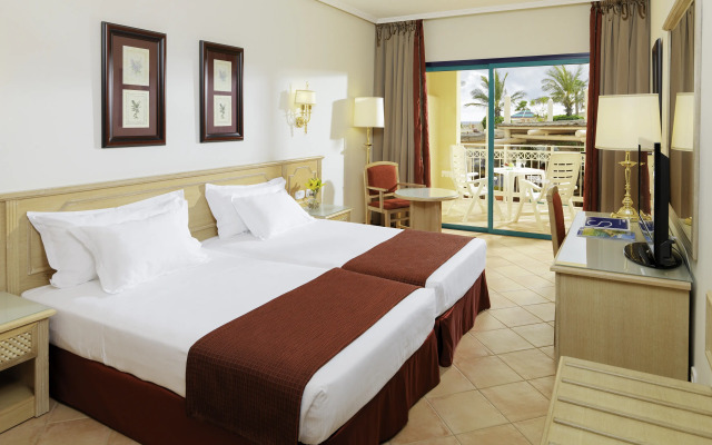 H10 Playa Esmeralda - Adults Only