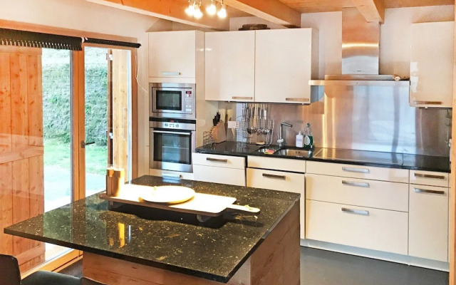 A Luxurious 12 Person Chalet With Superb View