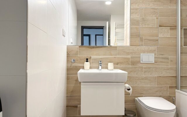 Charming Holesovice Apartment