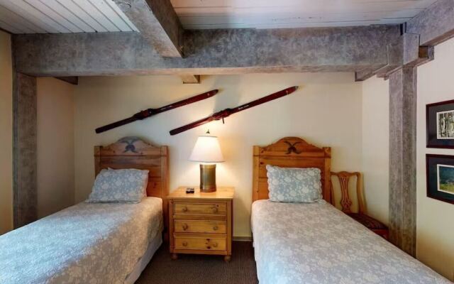 The Enclave at Snowmass by Frias