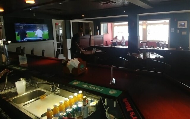 Publick House Hotel Inc.