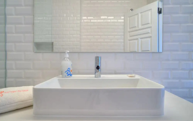 Ocean Blue Apartment & Studio