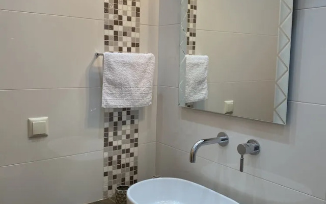 Saint Stephen's apartements at Meteora 3