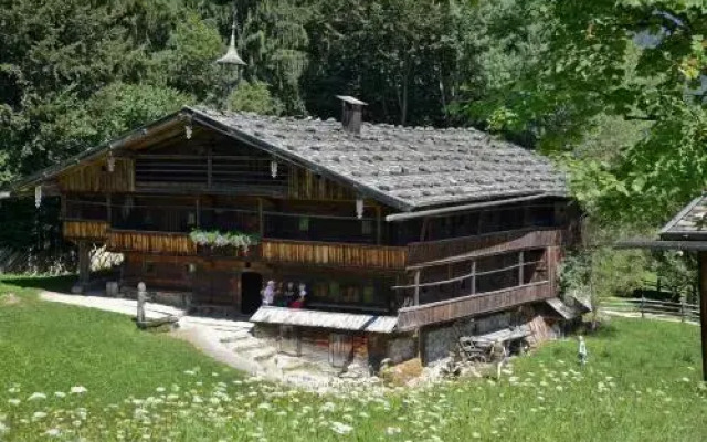 Ferienwohnung Pirhofer Pension