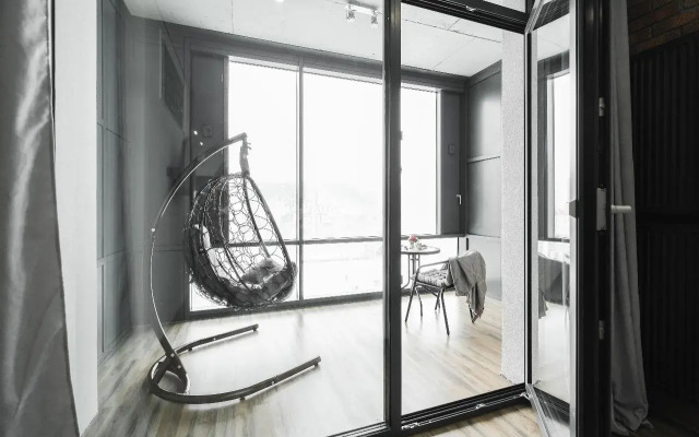 Room Hotel (Рум Хотел) на проспекте Красный 104