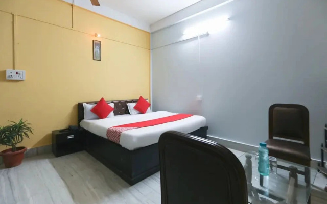 N N Residency by OYO Rooms