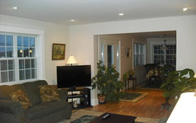 Prince's Inlet Retreat