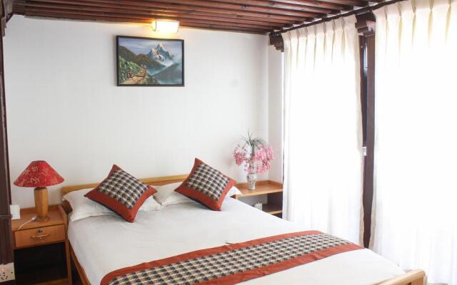 Hiranya Guest House