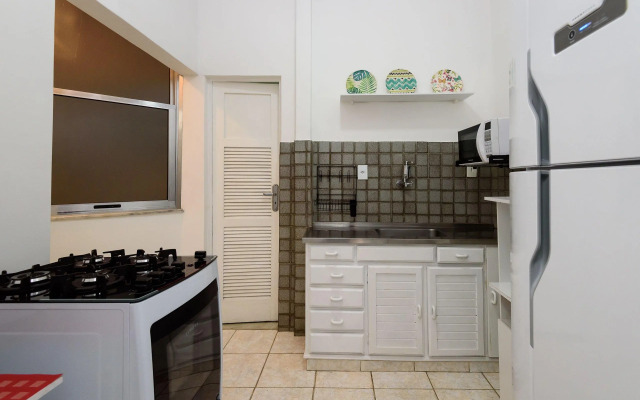 Apartamento a 300m da Praia de Ipanema | VP318/404