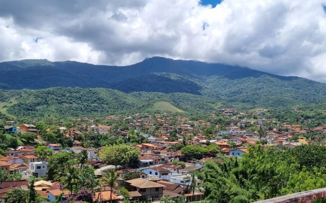 Suite Ilhabela - com varanda e vista panorâmica