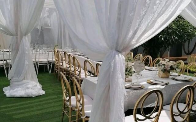Golgotha Boutique Hotel
