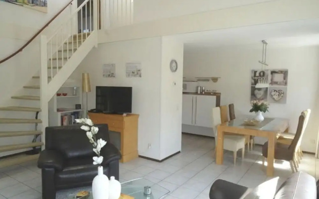 Summer Melody Comfortable Holiday Residence