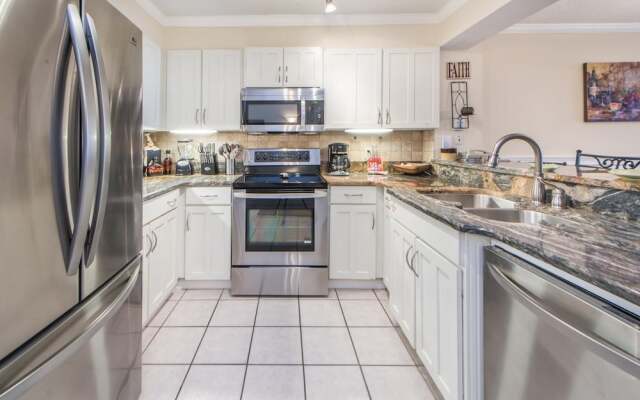 Pelican Beach Resort 213