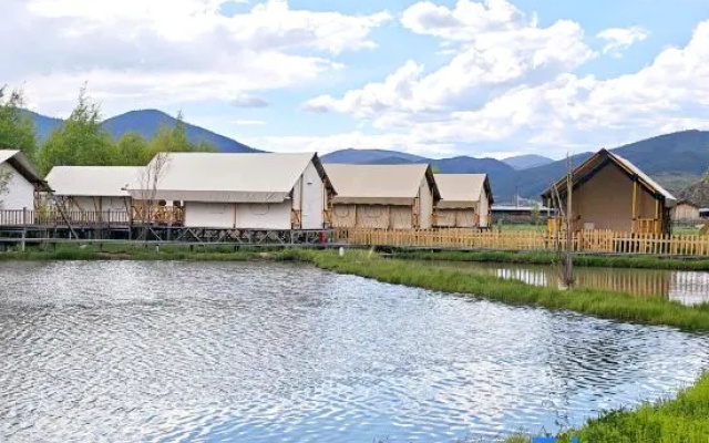Shangri La Napahai Yila Pastoral Tent Hotel – Outside – Shangri-La
