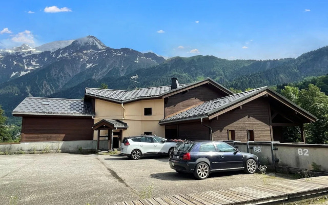 R Sidence Le Ch Teau - D86