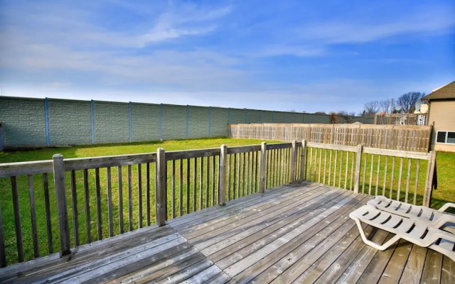Fallsview Family Home