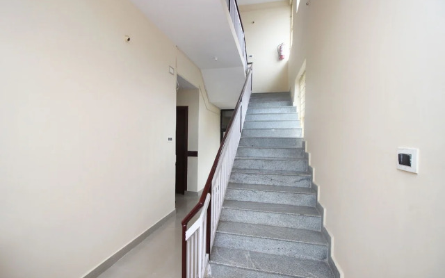 OYO 9632 Hotel Prestige Residency