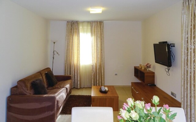 Nice Home in Lasko With Wifi and 2 Bedrooms