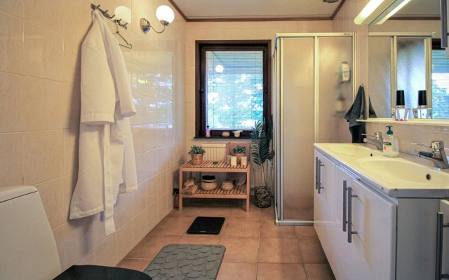 Nice Home in Lammhult With Jacuzzi, Wifi and 4 Bedrooms