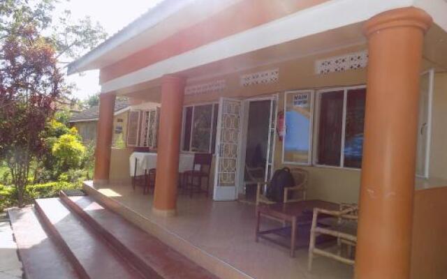 Livani Beach Motel
