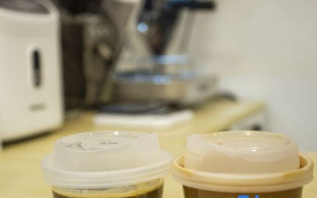 Shengsi Z·Encounter light luxury swimming pool resort