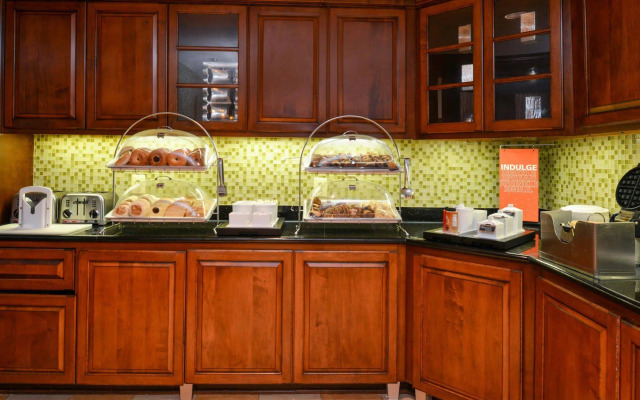 Hampton Inn & Suites Fredericksburg South