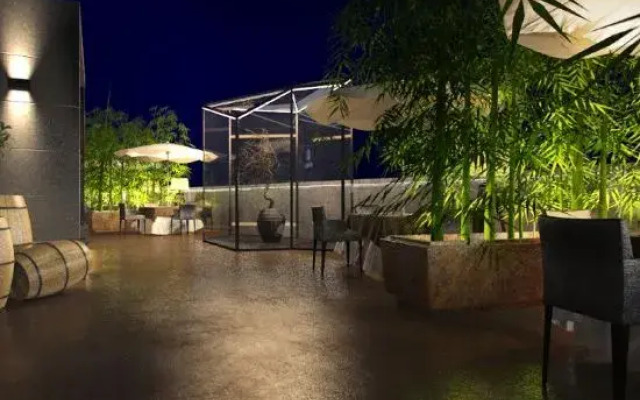 Sunshine Regency Garden Hotel