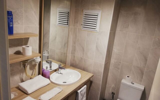 Pin Suites