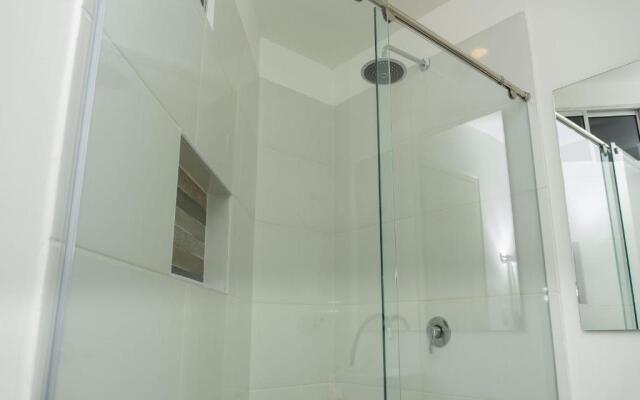 Prado Loft by DOT Suite