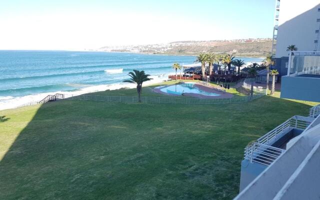 Point Village Accommodation - Ocean Two 12