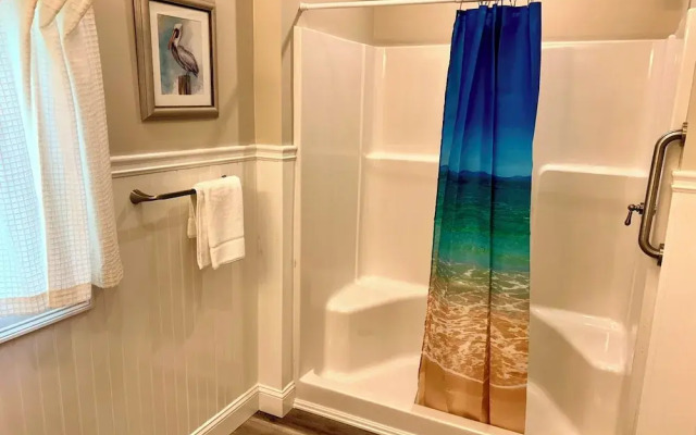 Falmouth Heights Motor Lodge