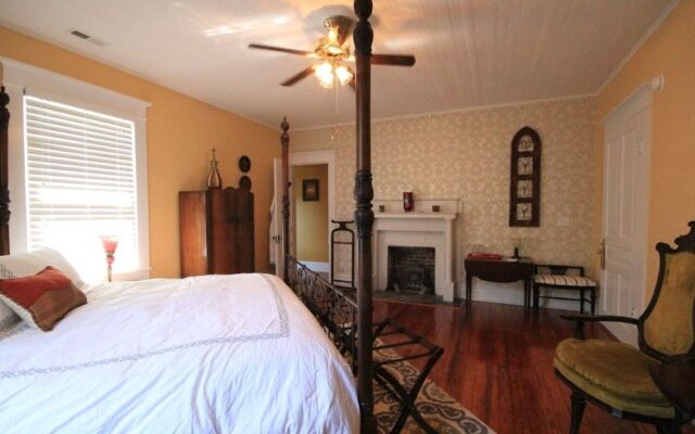 The Inn at Glen Alpine