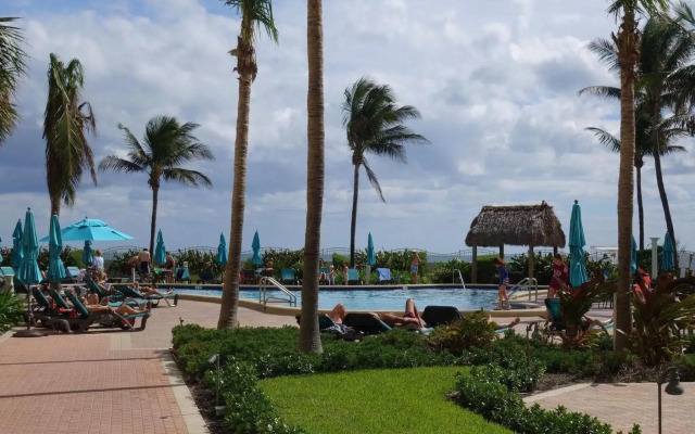 Tides - Private Condo