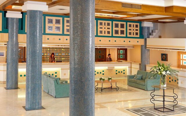 Aldemar Knossos Royal & Knossos Villas
