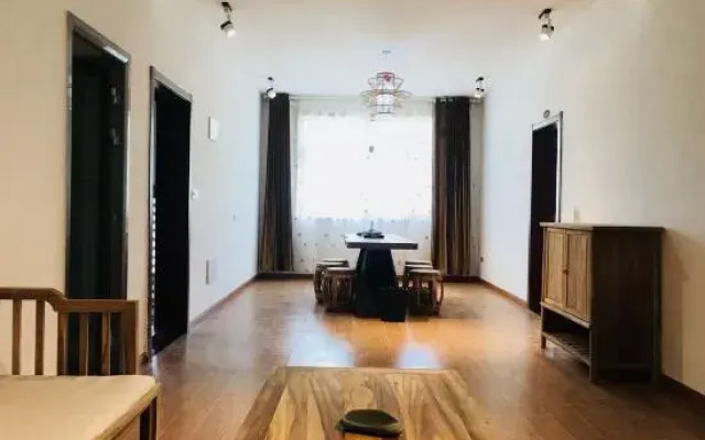 Yuxi Mengzhijia Theme Hotel