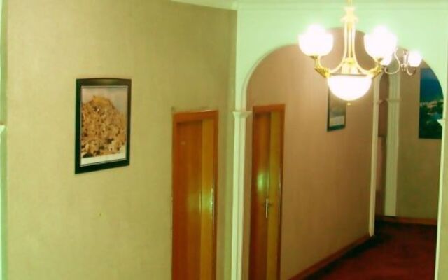 Aydınlar Hotel