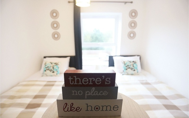 Birmingham Airport/NEC Chalets