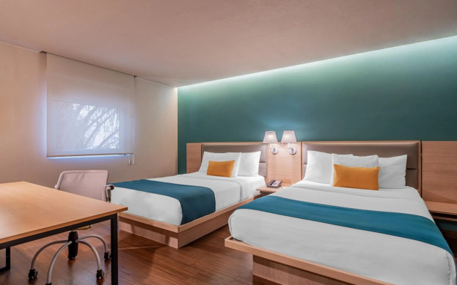 City Express Suites by Marriott Querétaro