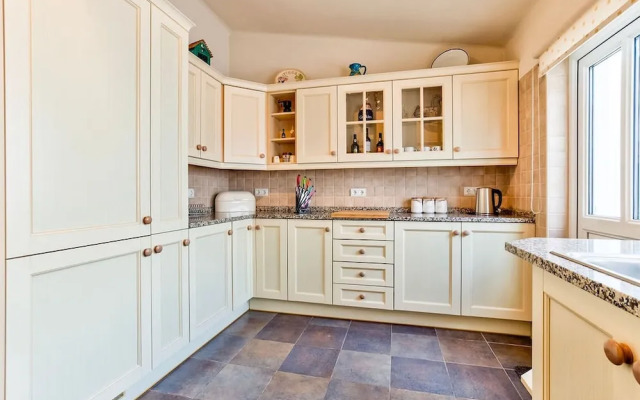 Casa Thea Family Villa With Private Heated Swimm