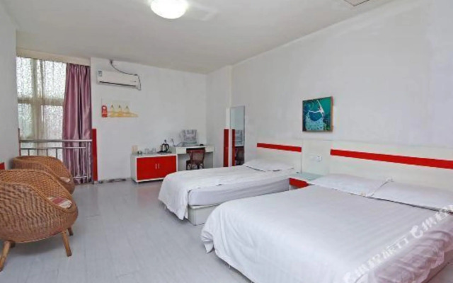 Holiday Hostel