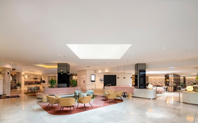 Novotel Sydney International Airport Hotel