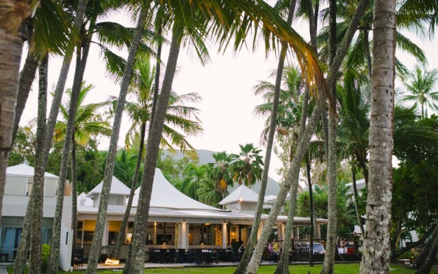 Poolside Apt In Alamanda Beachfront Resort 41