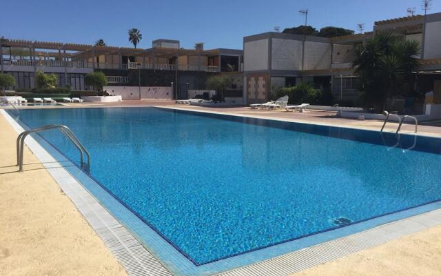 Marfil's Loft - Sun and pool