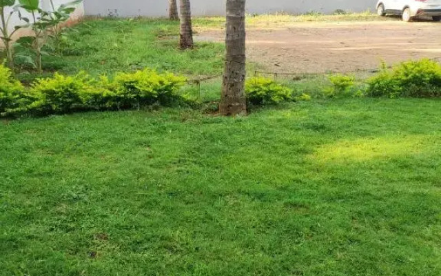 Yeshwitha Residency by OYO Rooms