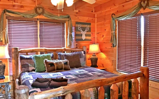 Extravagant View 3 Bedrooms 3 Bathrooms Cabin