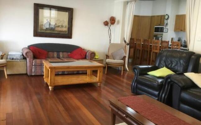 A Homestead on Market