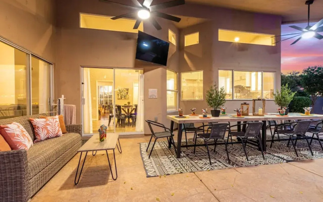Three Palms Citrus Cove Mesa
