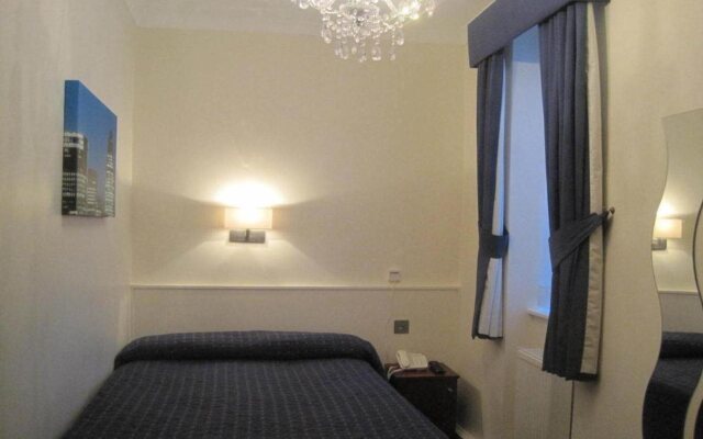 Gower Hotel