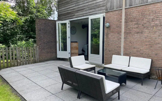 Newly Renovated Holiday Home in Grou